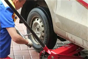 达州附近拖车24小时服务热线电话